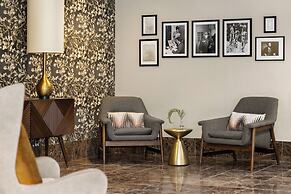 American Hotel Atlanta Downtown, Tapestry Collection Hilton