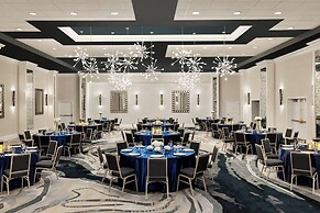 American Hotel Atlanta Downtown, Tapestry Collection Hilton