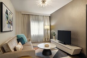 American Hotel Atlanta Downtown, Tapestry Collection Hilton