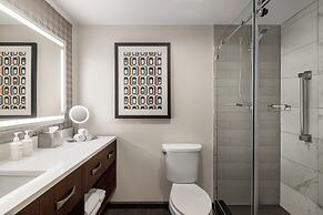 American Hotel Atlanta Downtown, Tapestry Collection Hilton