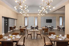 American Hotel Atlanta Downtown, Tapestry Collection Hilton