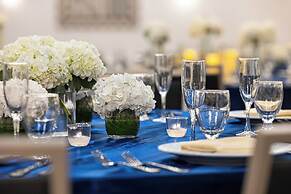 American Hotel Atlanta Downtown, Tapestry Collection Hilton