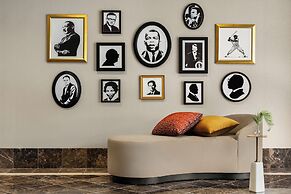 American Hotel Atlanta Downtown, Tapestry Collection Hilton