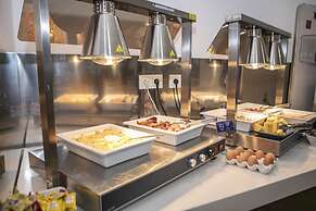 Aparthotel PYR Fuengirola