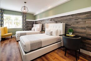 Catalina Hotel & Beach Club