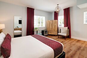 Catalina Hotel & Beach Club