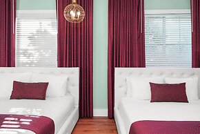 Catalina Hotel & Beach Club