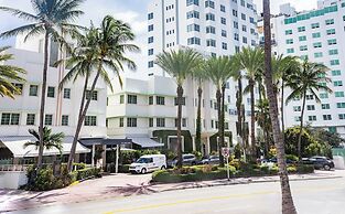 Catalina Hotel & Beach Club