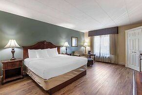 Best Western Plus Steeplegate Inn