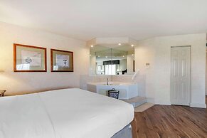 Best Western Plus Steeplegate Inn