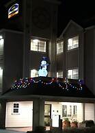 Howard Johnson by Wyndham Salinas