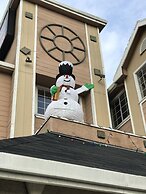 Howard Johnson by Wyndham Salinas