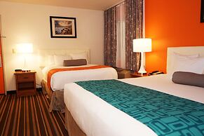 Howard Johnson by Wyndham Salinas