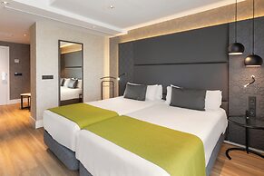 Catalonia Giralda Hotel