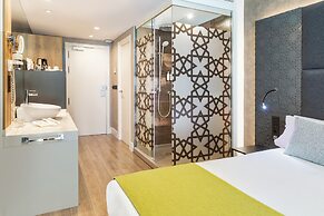 Catalonia Giralda Hotel