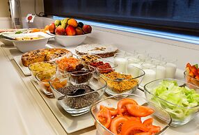 Catalonia Giralda Hotel