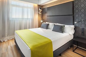 Catalonia Giralda Hotel