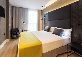 Catalonia Giralda Hotel