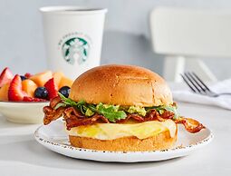 Courtyard by Marriott Addison Midway