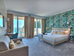 Mercure Nice Marche aux Fleurs