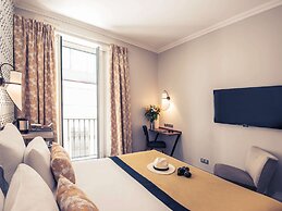 Mercure Nice Marche aux Fleurs