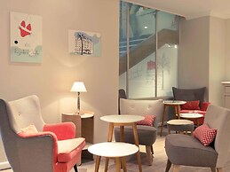 Mercure Nice Marche aux Fleurs