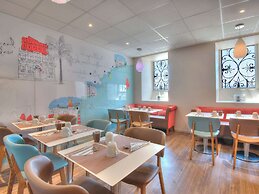 Mercure Nice Marche aux Fleurs