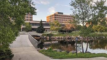 Holiday Inn Express Detroit-Birmingham by IHG