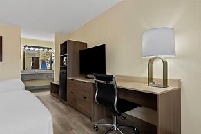 Best Western Center Pointe Inn