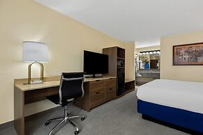 Best Western Center Pointe Inn