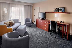 Courtyard By Marriott Hartford/Windsor Airport