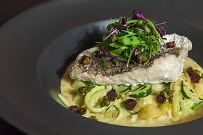 Temple Bar Hotel Dublin by The Unlimited Collection