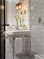 Temple Bar Hotel Dublin by The Unlimited Collection