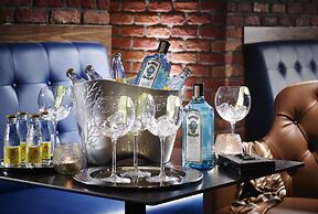 Temple Bar Hotel Dublin by The Unlimited Collection