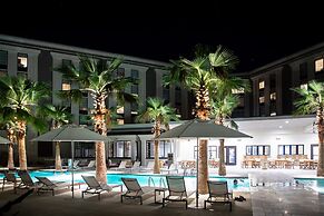 Hotel Indigo Mount Pleasant by IHG