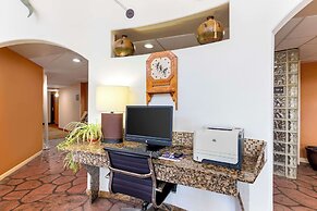 Best Western Kiva Inn