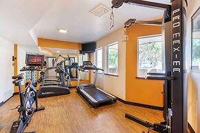 Best Western Kiva Inn