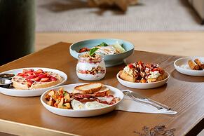 The Inelle, Oakhurst Yosemite, a Tribute Portfolio Hotel