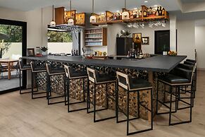 The Inelle, Oakhurst Yosemite, a Tribute Portfolio Hotel