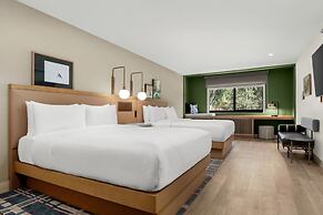 The Inelle, Oakhurst Yosemite, a Tribute Portfolio Hotel