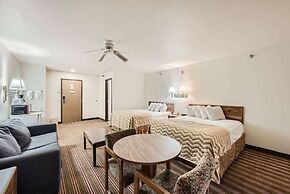 Travelodge by Wyndham Longmont