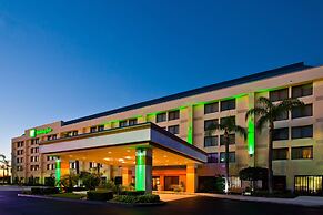 Holiday Inn Port St. Lucie, an IHG Hotel