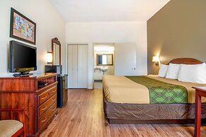 Econo Lodge Inn & Suites near Chickamauga Battlefield
