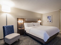 Holiday Inn Express & Suites Greensboro-(I-40 Wendover) by IHG