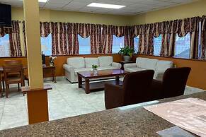 Ramada by Wyndham Rome / Verona