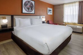 Ramada by Wyndham Rome / Verona