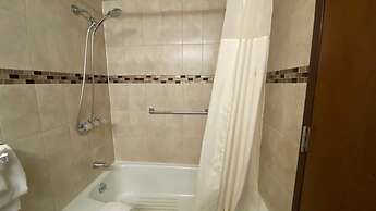 Ramada by Wyndham Rome / Verona