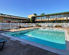 Ramada by Wyndham Rome / Verona