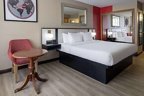 Ramada by Wyndham Rome / Verona