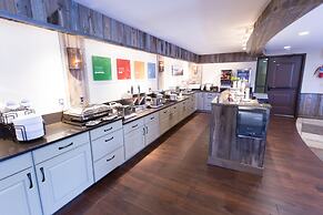 Quality Inn near Rocky Mountain National Park